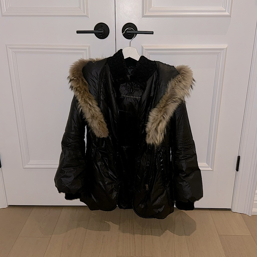 Mackage Down Jacket
Black With Hood
Leather & Fur Accents
Zip Pockets